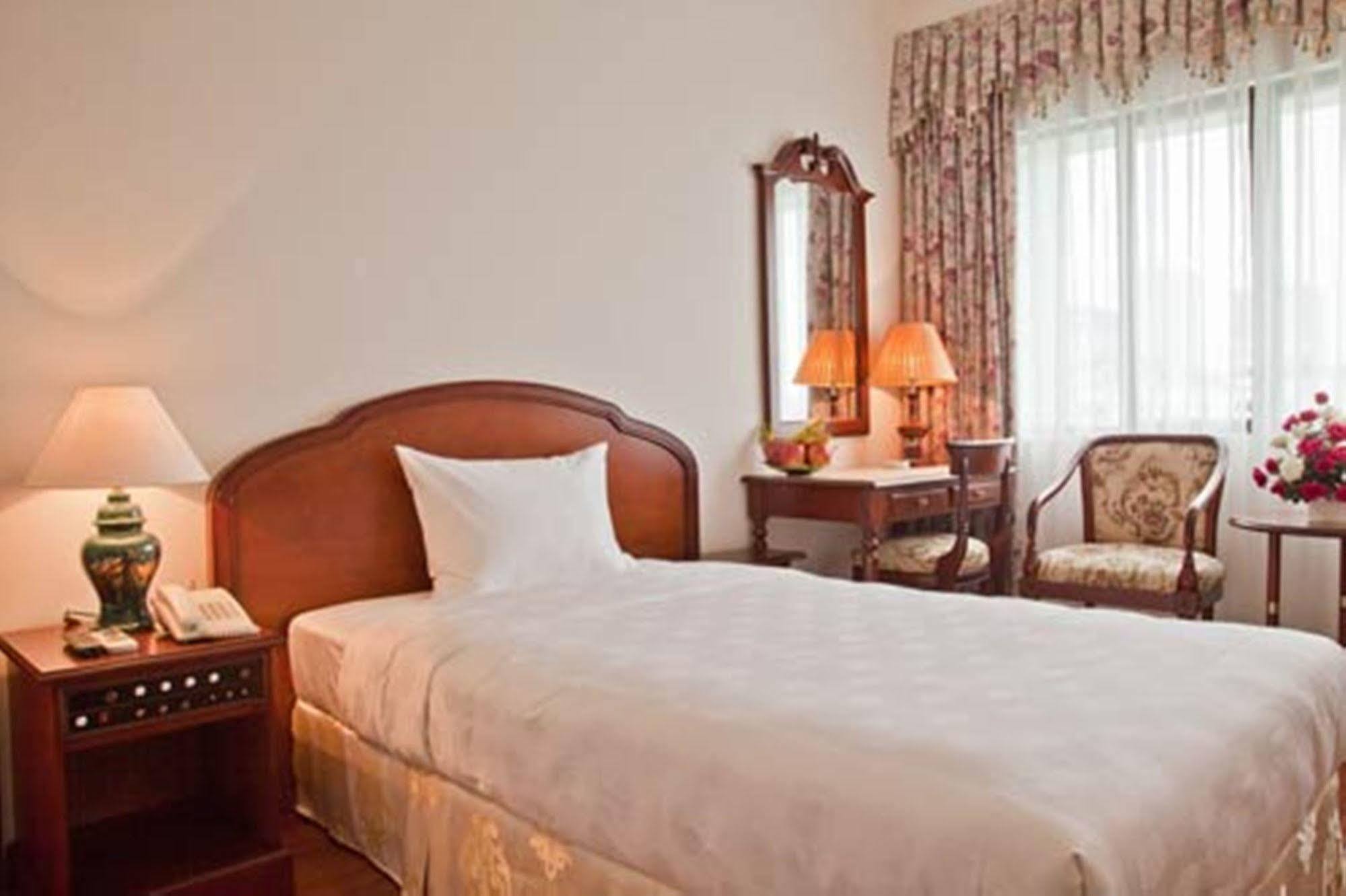 Green Park Hotel Hanoi Kültér fotó