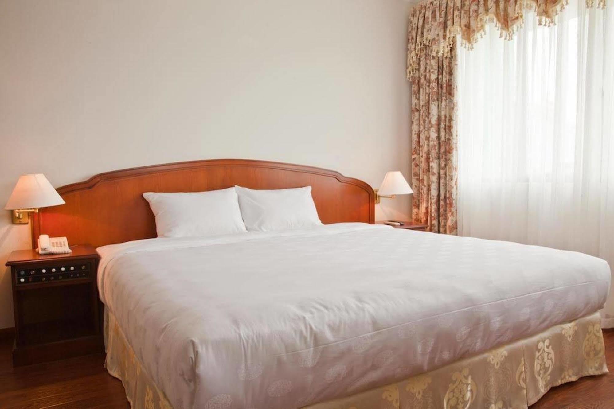 Green Park Hotel Hanoi Kültér fotó