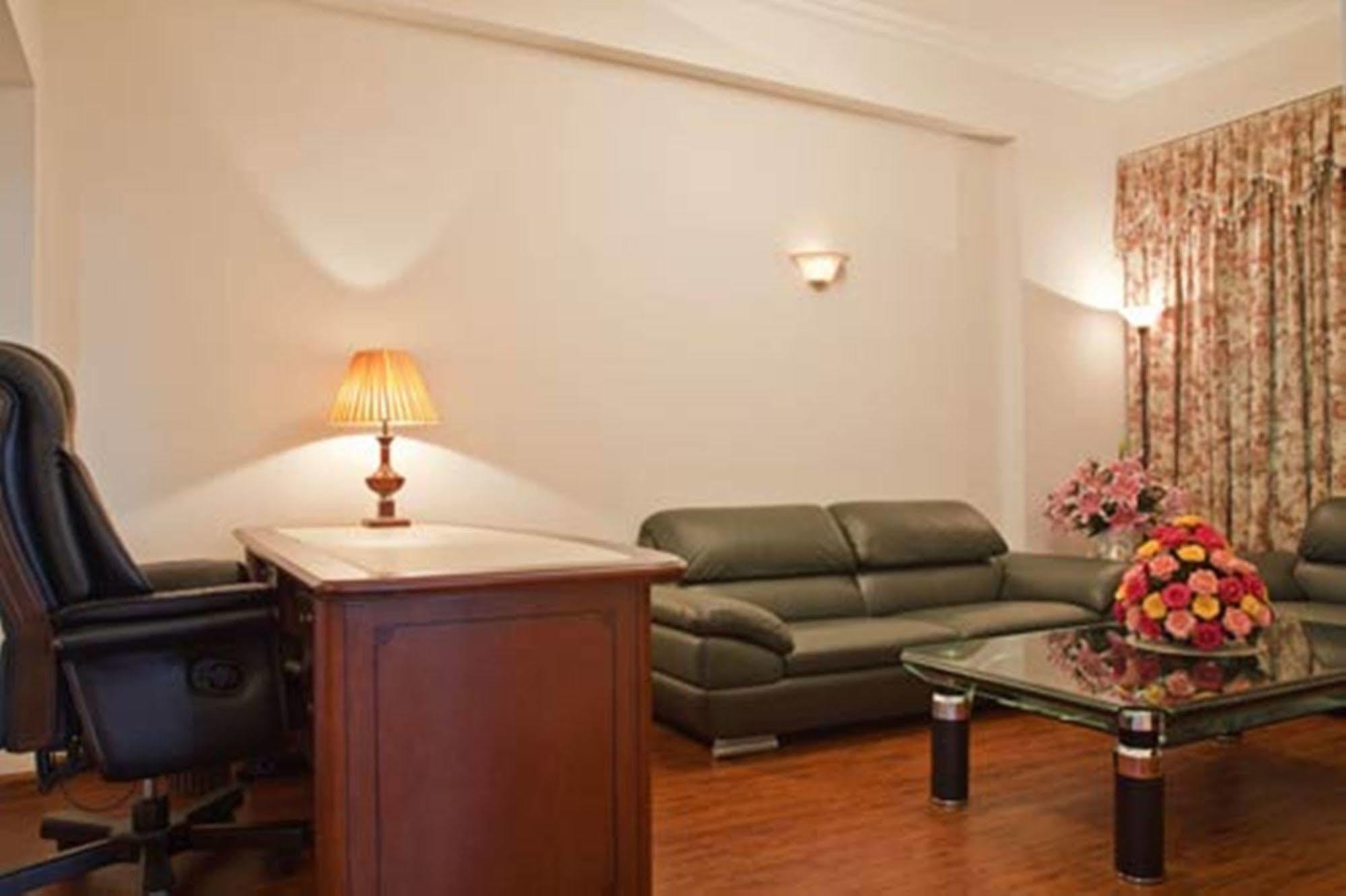 Green Park Hotel Hanoi Kültér fotó